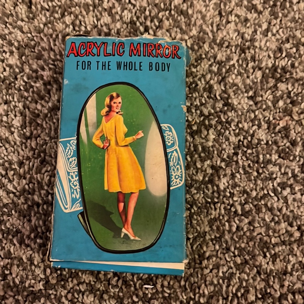 Acrylic Vintage Pocket Full Body Mirror